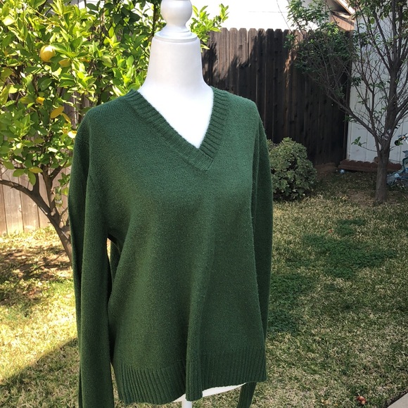 BY DESIGN Sweaters - 🥳HP🌺 BY DESIGN FOREST GREEN V NECK LONG SLEEVE SWEATER XL GUC